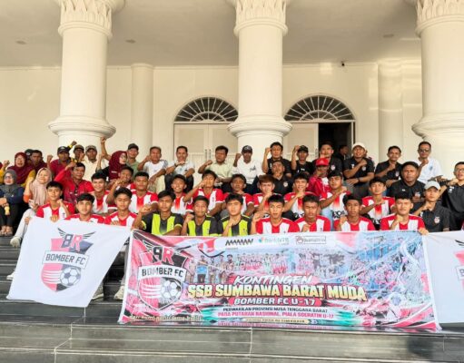 Live : Piala Suratin Nasional U17 – SATRIA WAKUMORO FC vs BOMBER FC KSB